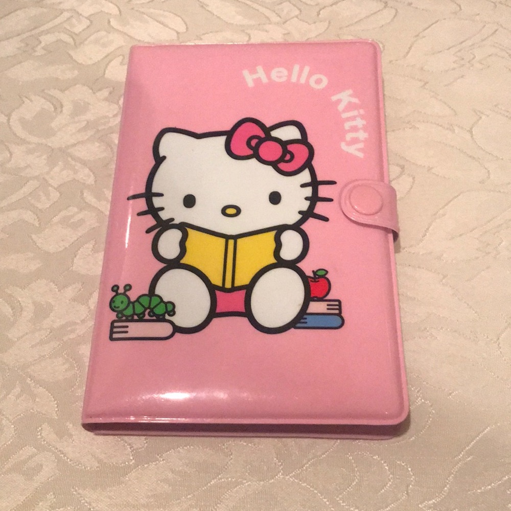 Hello Kitty Notecards & Envelopes - Picture 2 of 6
